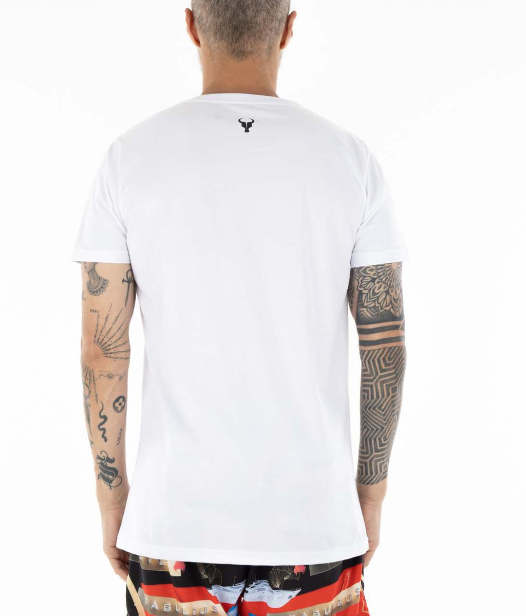 T-shirt Toro Branca Essentials