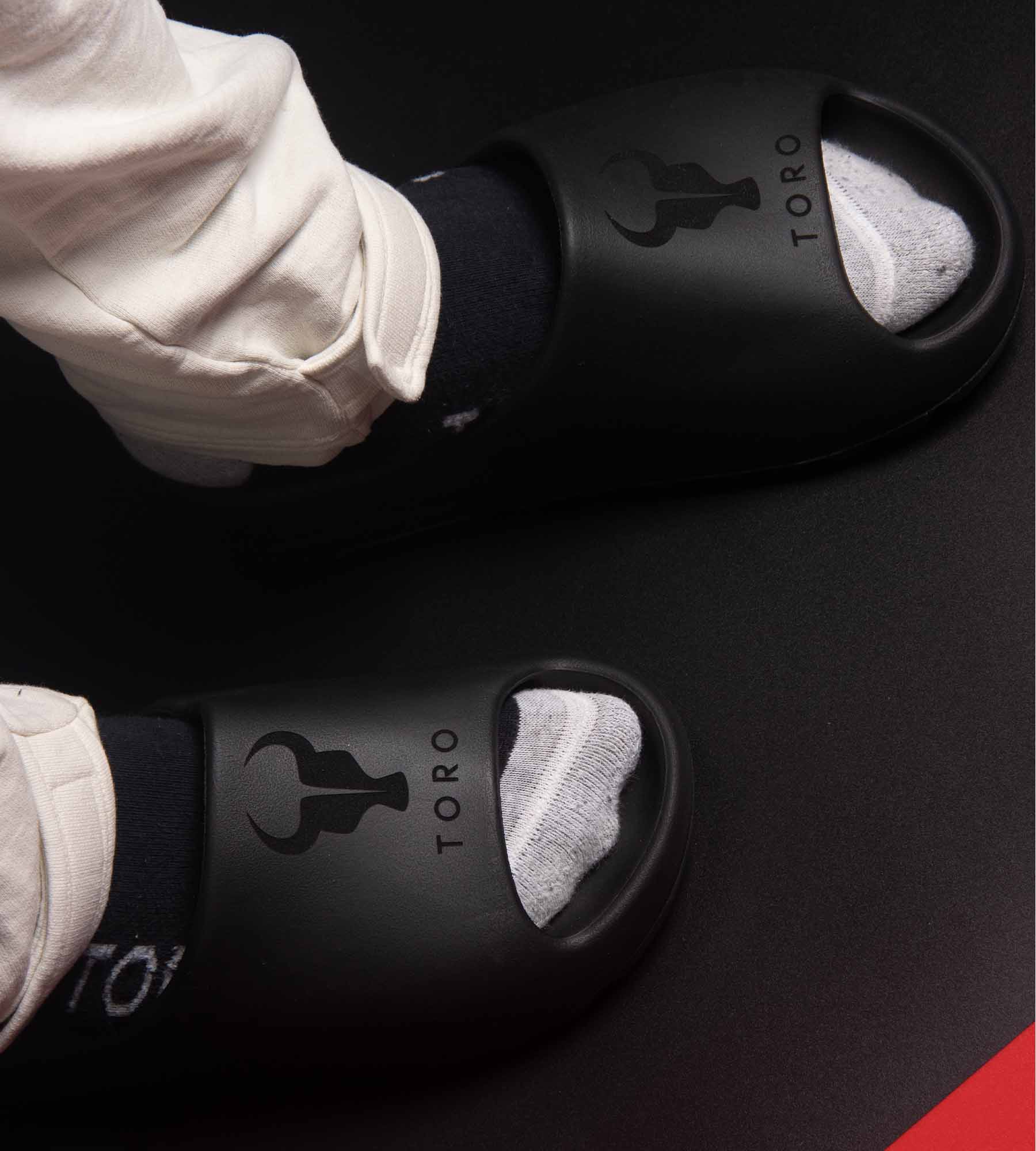 Chinelo Slide Toro NUVEM UNISSEX DARK