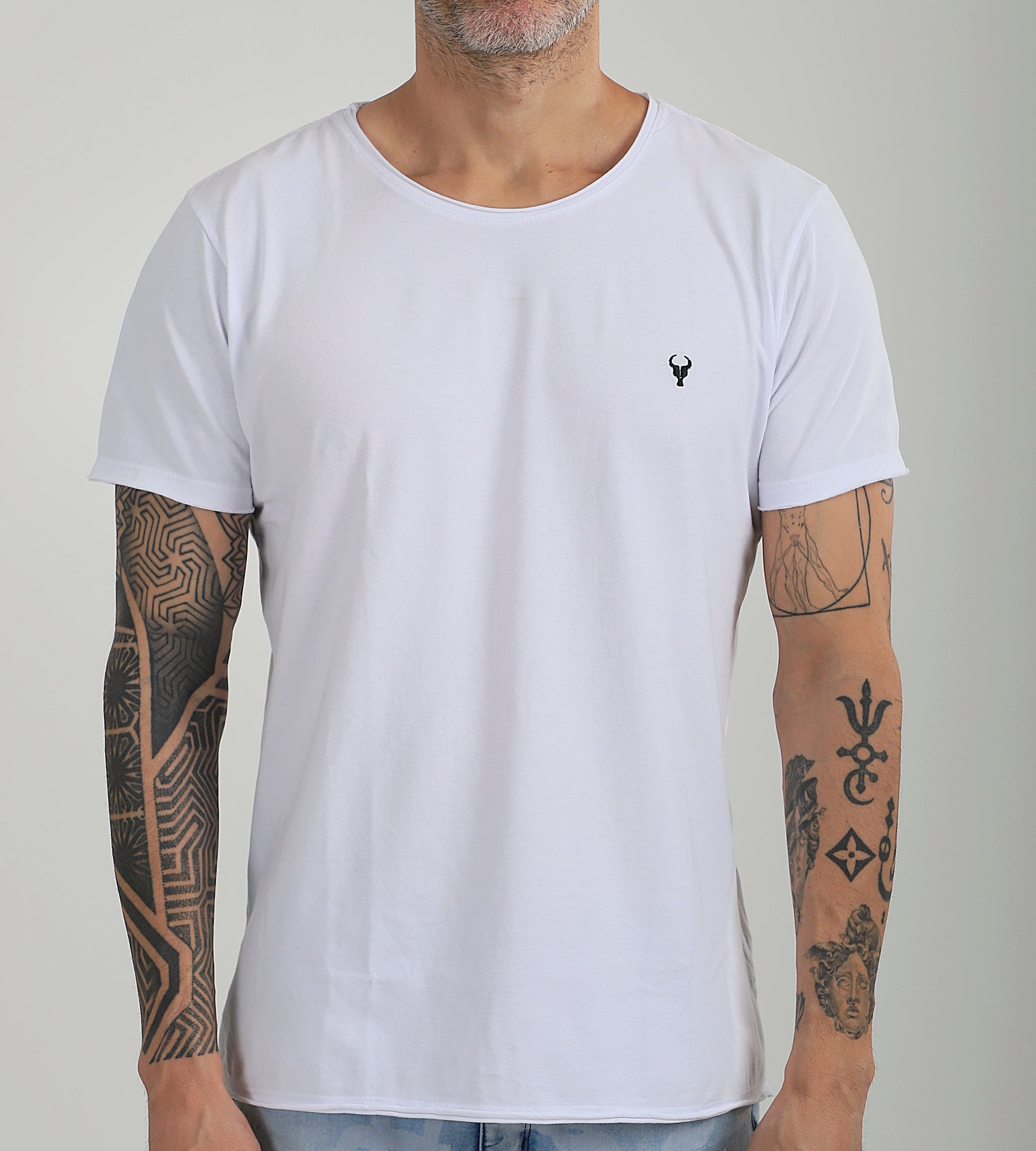 T-Shirt Toro Corte A Fio Branca