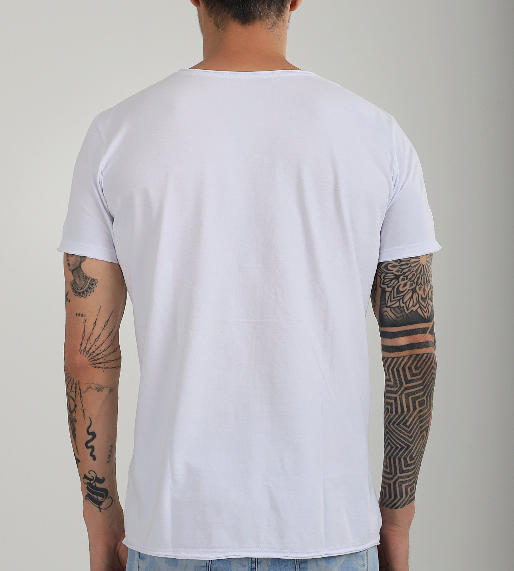 T-Shirt Toro Corte A Fio Branca