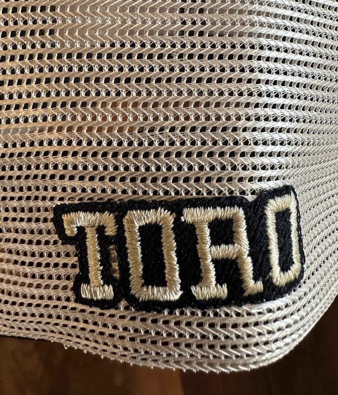 Boné Toro Bege Bordado