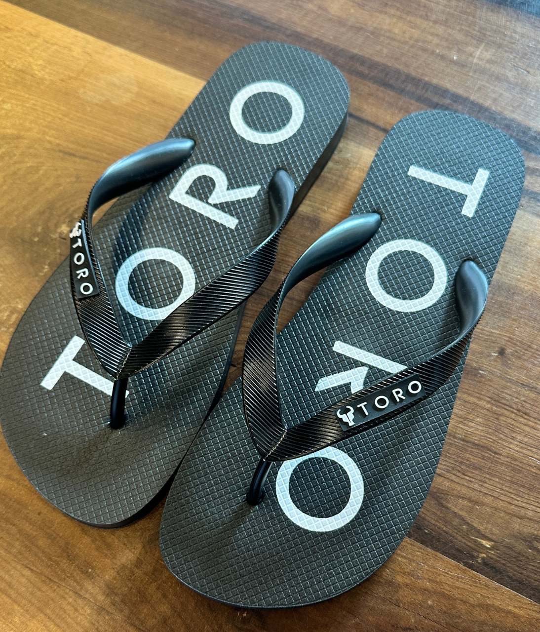 Chinelo Toro Escrita