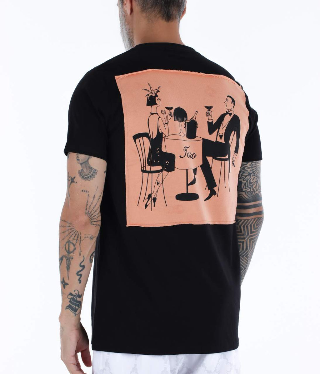 T-shirt Toro Preta C/  PATCH CLASSY