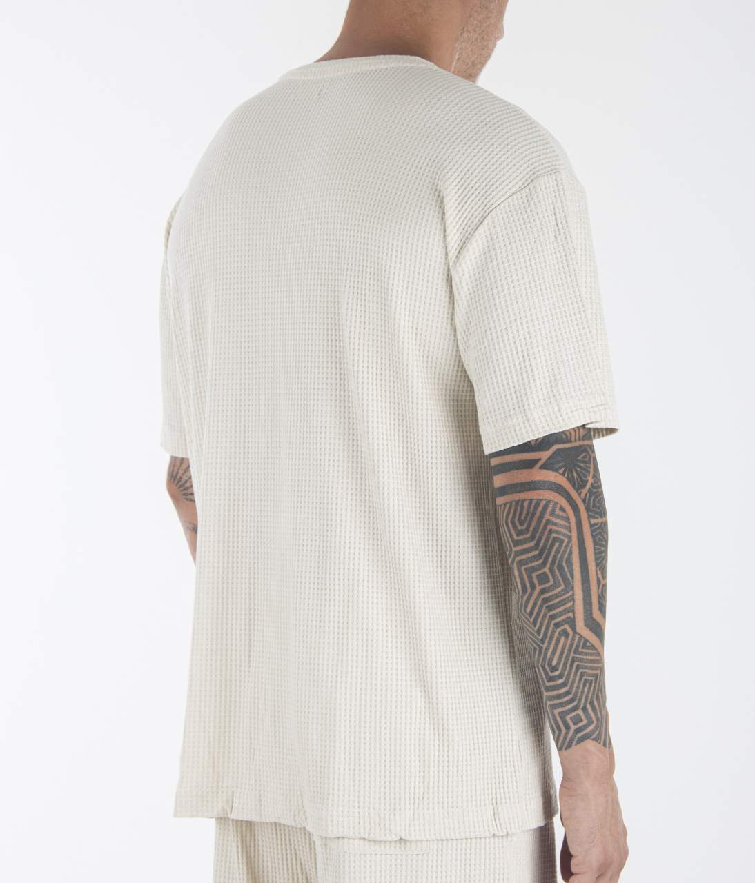 T-shirt Toro Over Volare Areia em Viscose