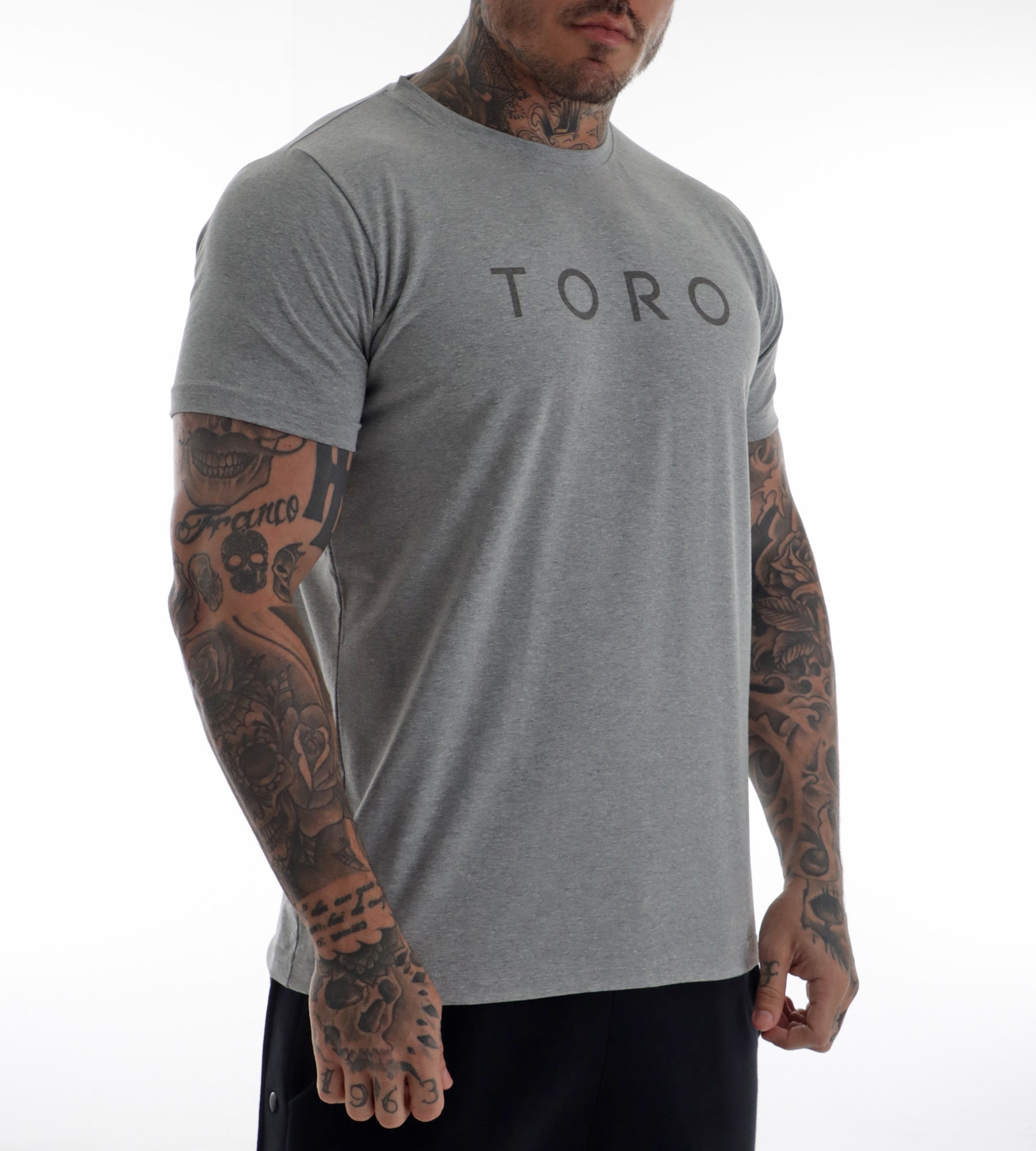 T-shirt Toro Classic Cinza Fio Egipcio