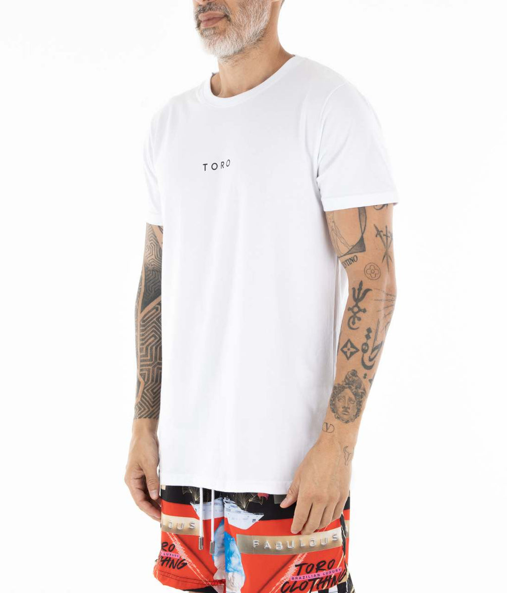 T-shirt Toro Branca Essentials