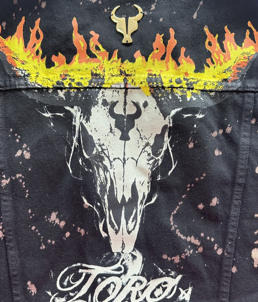 Jaqueta TORO Custom Jeans preta Flame Skull