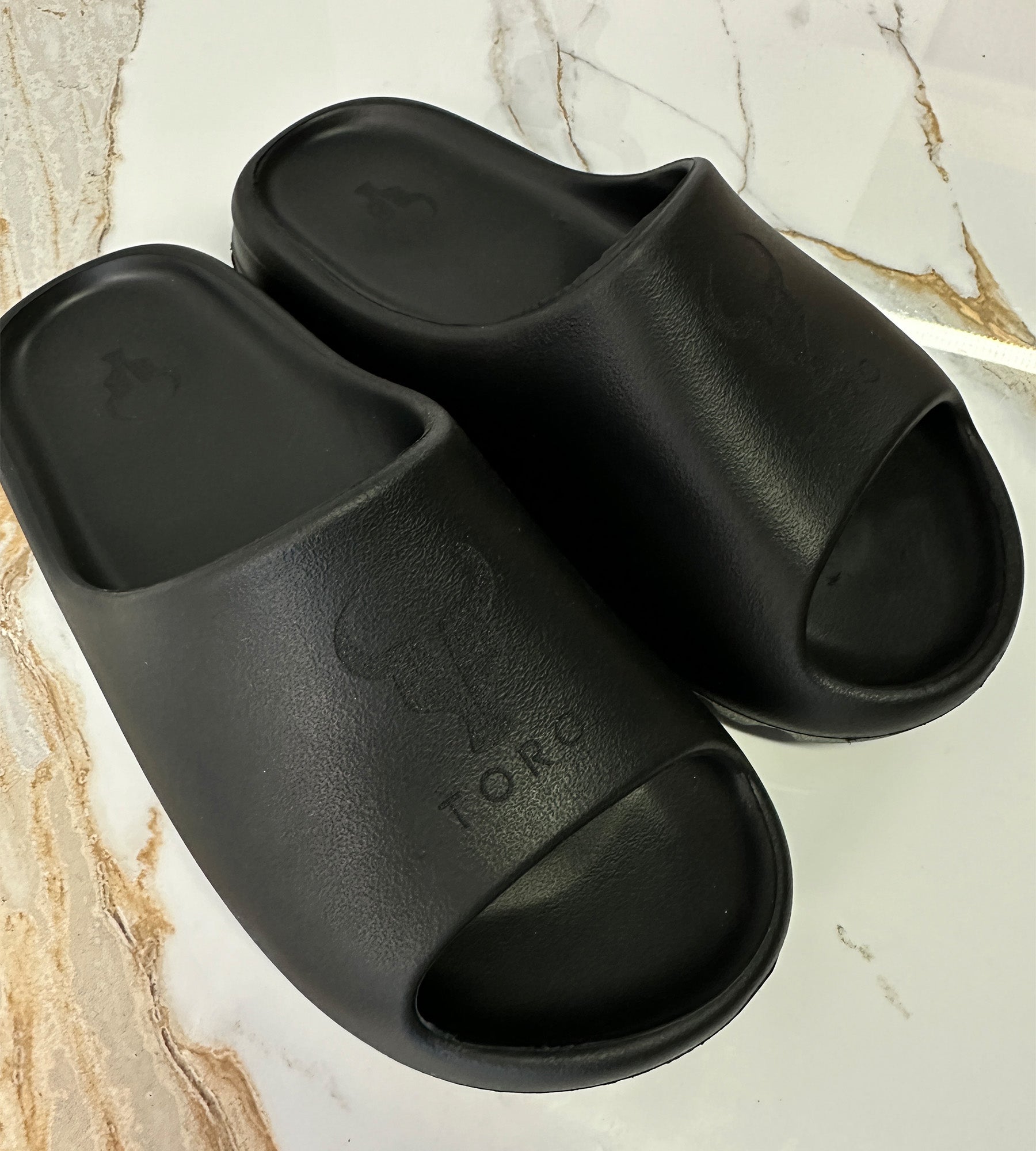 Chinelo Slide Toro NUVEM UNISSEX DARK
