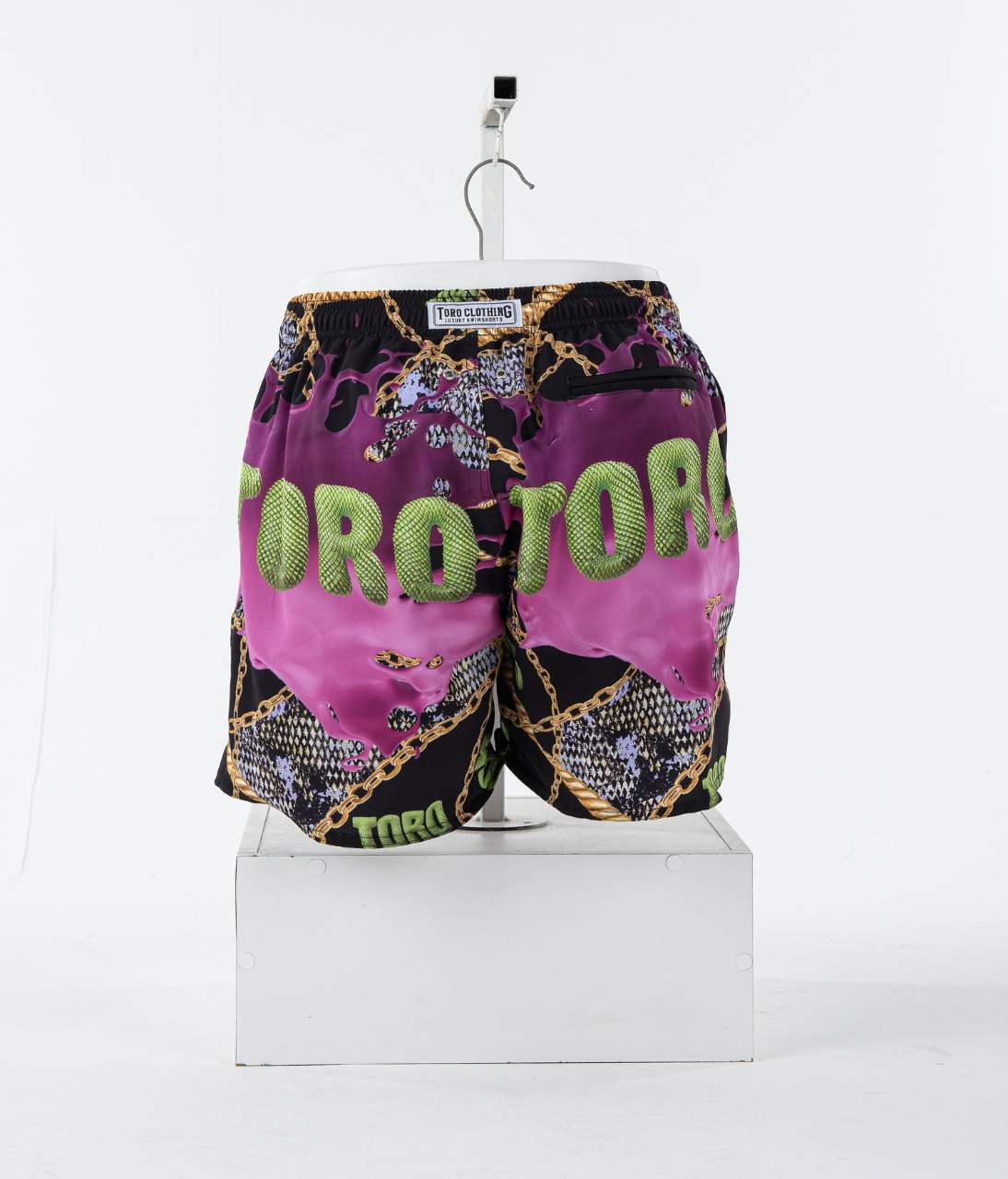 Short Toro Masculino Strass Chainz